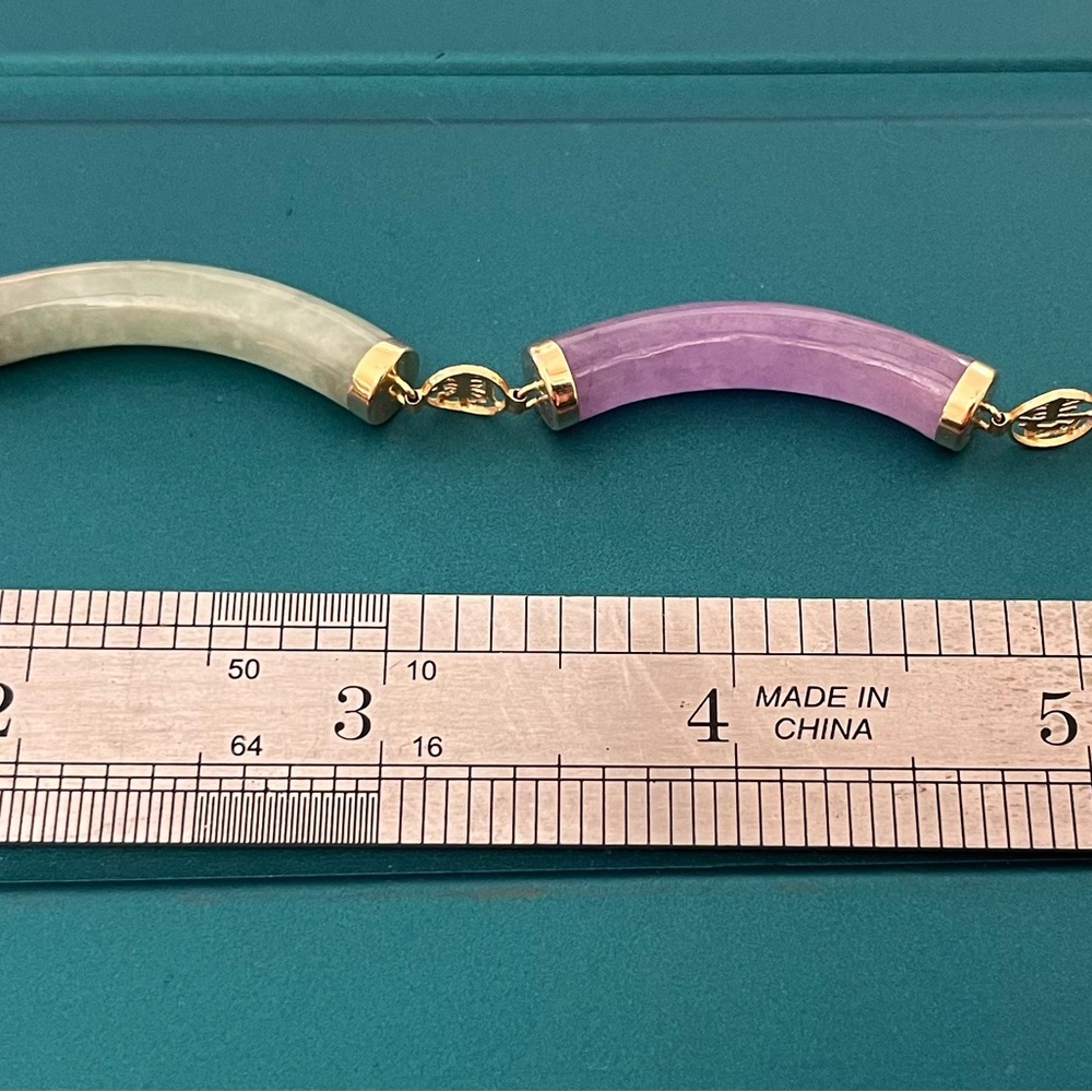 14K Gold, Green and Purple Jade Bracelet - Picture 3 of 3